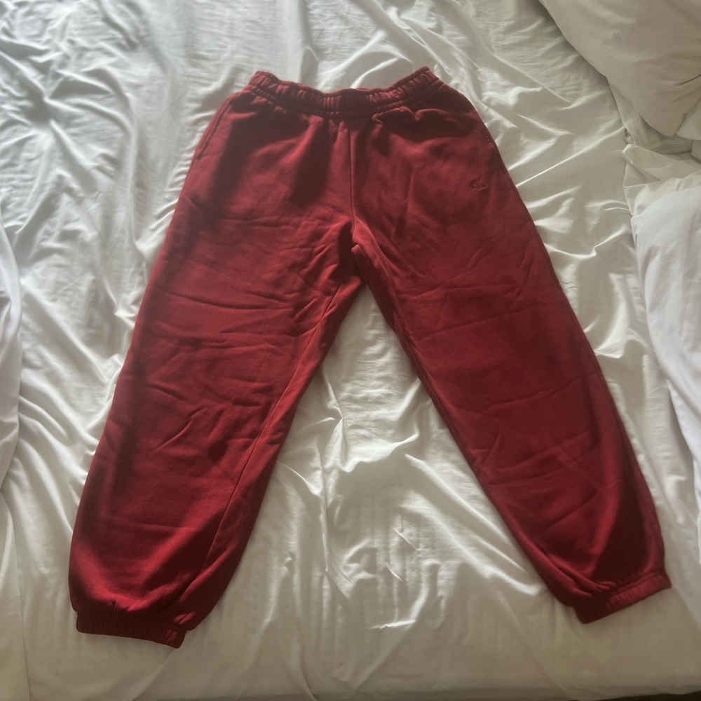 Calvin Klein Red Sweatpants Small, Comfortable and Cozy